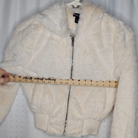 Y2K Faux Fur Bomber Jacket Hooded Pocket Zip Lined Long Sleeve Cream Small 2000s - Picture 5 of 7